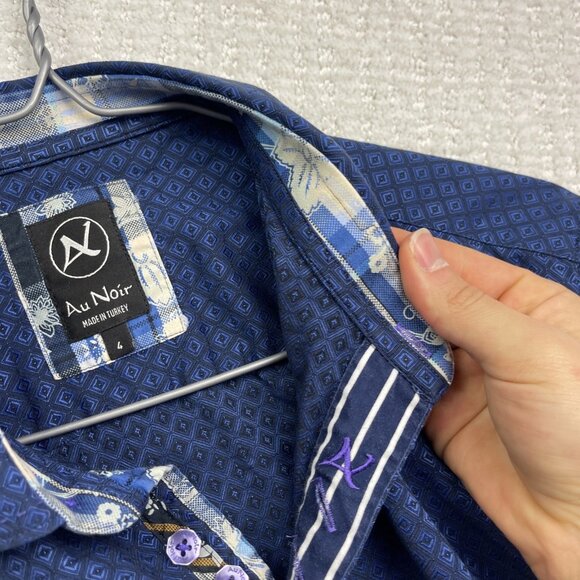 Au Noir Shirt Men Sz 4 Button Up Blue Geometric Holographic AOP Boho Preppy - Picture 10 of 13